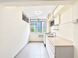 Blk 81B Lorong 4 Toa Payoh (Toa Payoh), HDB 4 Rooms #632979051